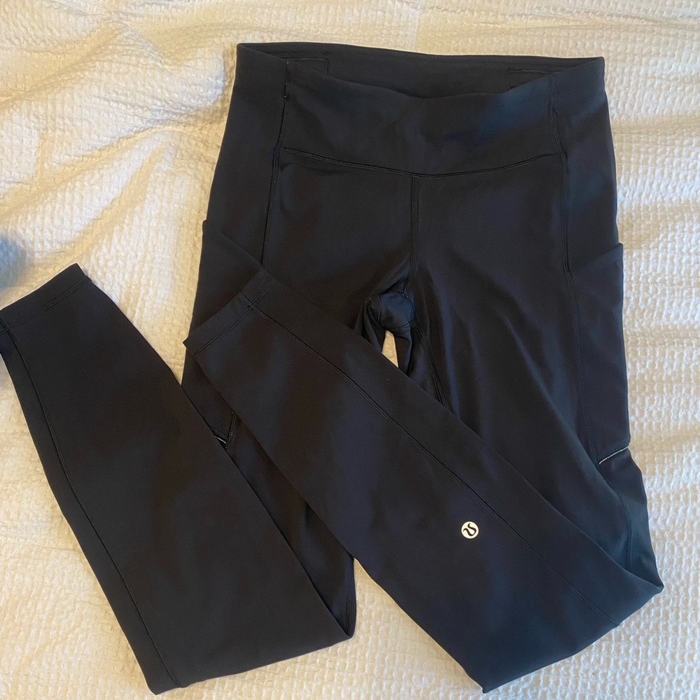 Lululemon black leggings